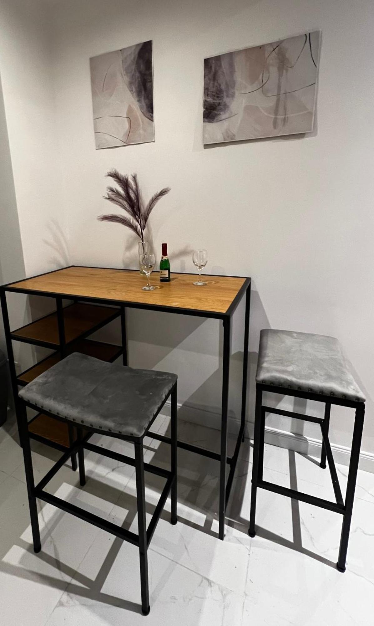 105 Quadratmeter Apartment, Parkplatz, Kinderfreundlich, 6 Personen, Wifi, Vollausgestattete Kueche, Crimmitschau Exterior photo